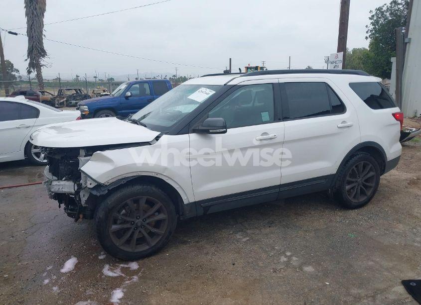 Photo 14 of 2017 Ford Explorer XLT (VIN 1FM5K7D84HGA61004)