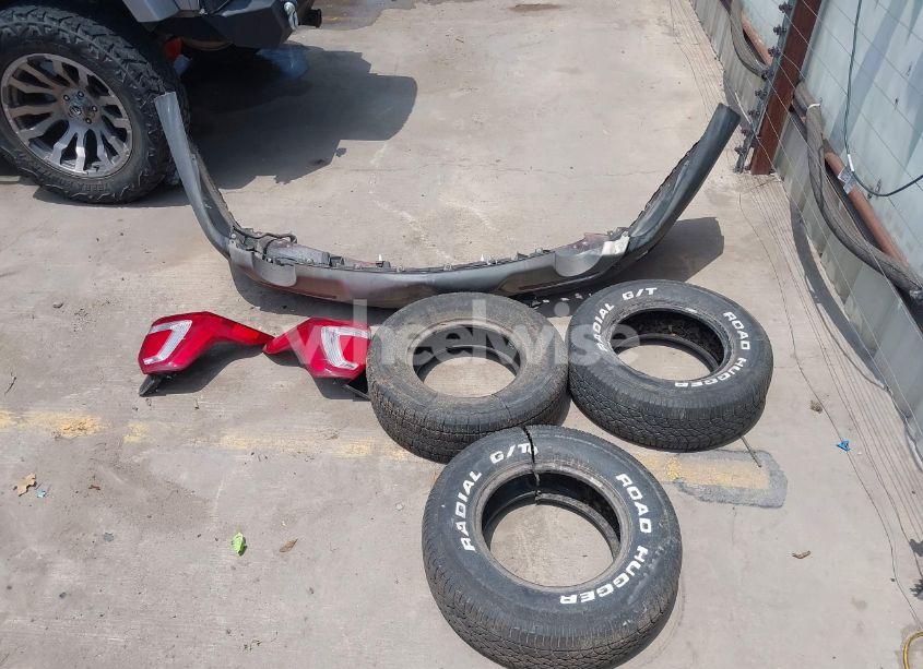 Photo 12 of 2017 Ford Explorer XLT (VIN 1FM5K7D84HGB14106)