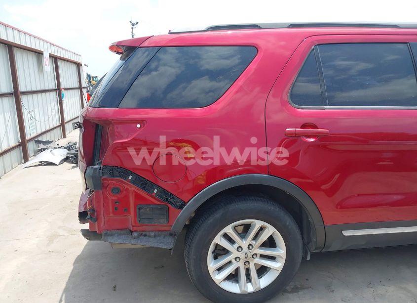 Photo 20 of 2017 Ford Explorer XLT (VIN 1FM5K7D84HGB14106)