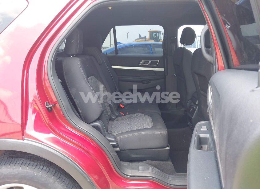 Photo 8 of 2017 Ford Explorer XLT (VIN 1FM5K7D84HGB14106)