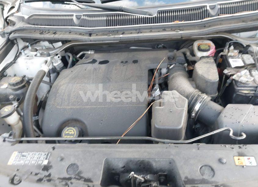 Photo 10 of 2017 Ford Explorer XLT (VIN 1FM5K7D84HGB27440)