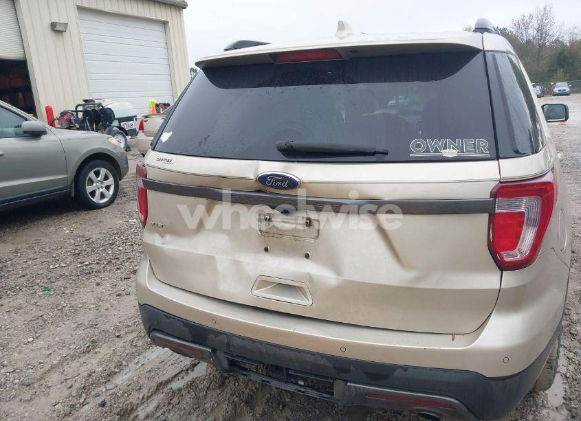 Photo 6 of 2017 Ford Explorer XLT (VIN 1FM5K7D84HGC31166)