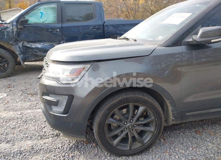 Photo 22 of 2017 Ford Explorer XLT (VIN 1FM5K7D84HGD95579)