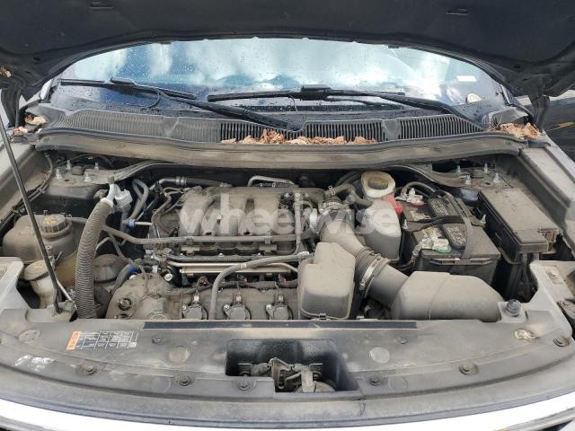 Photo 4 of 2018 FORD EXPLORER XLT (VIN 1FM5K7D84JGA25674)