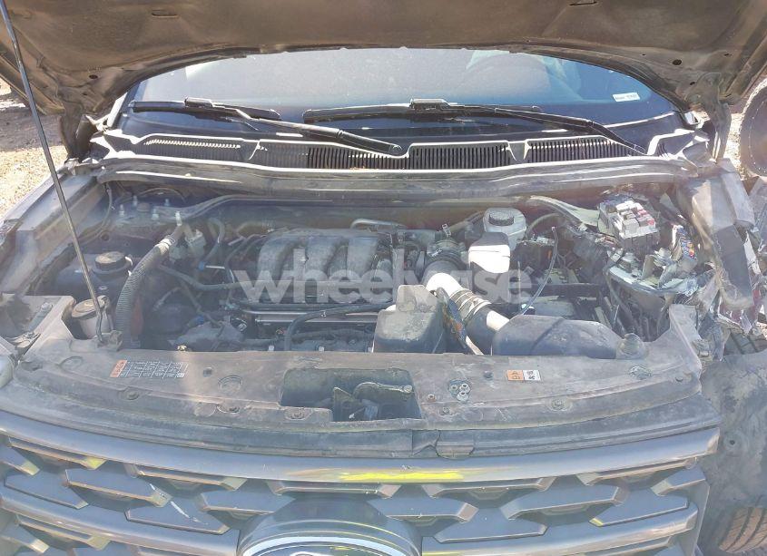 Photo 10 of 2018 Ford Explorer XLT (VIN 1FM5K7D84JGA66712)