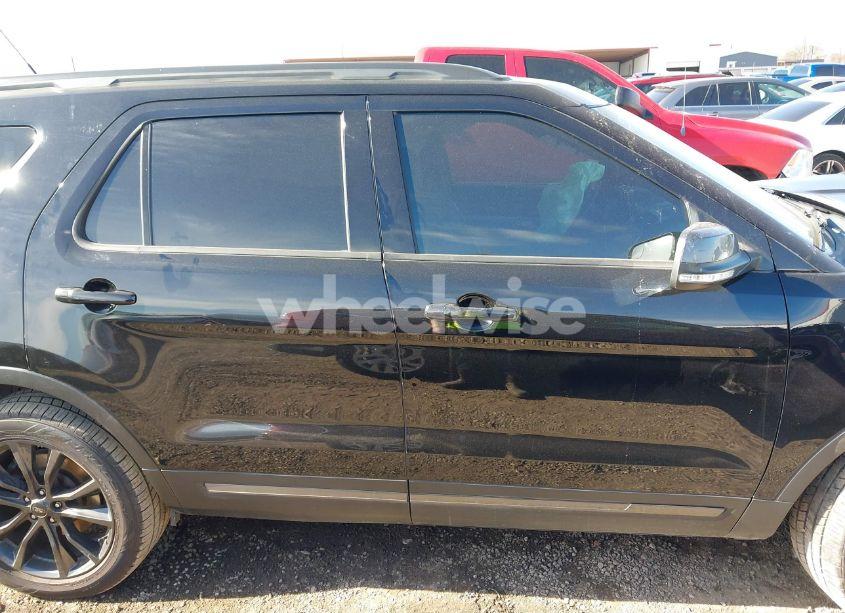 Photo 13 of 2018 Ford Explorer XLT (VIN 1FM5K7D84JGA66712)