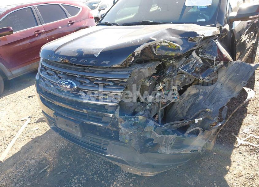 Photo 6 of 2018 Ford Explorer XLT (VIN 1FM5K7D84JGA66712)