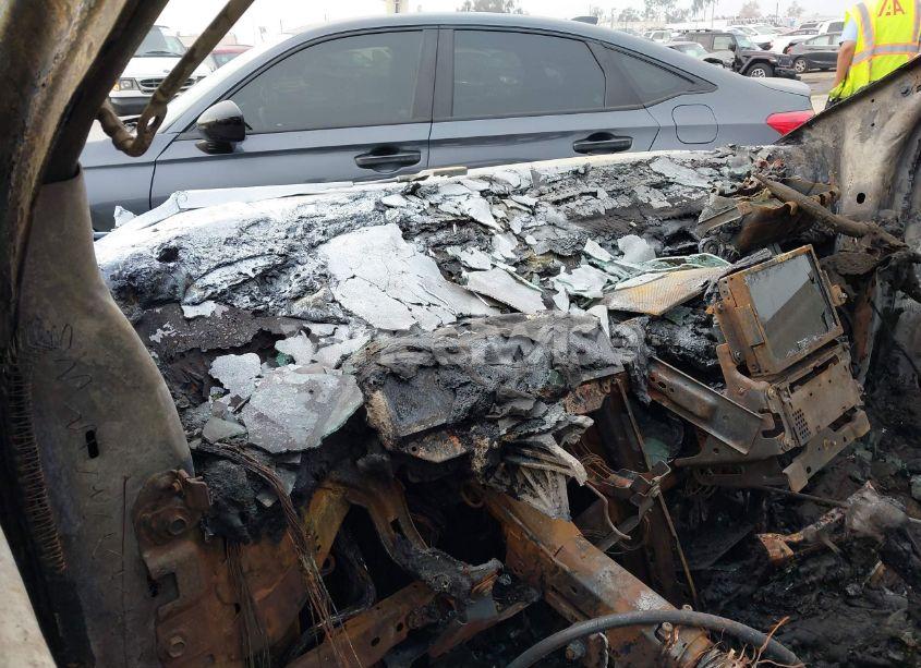 Photo 7 of 2018 Ford Explorer XLT (VIN 1FM5K7D84JGB31932)