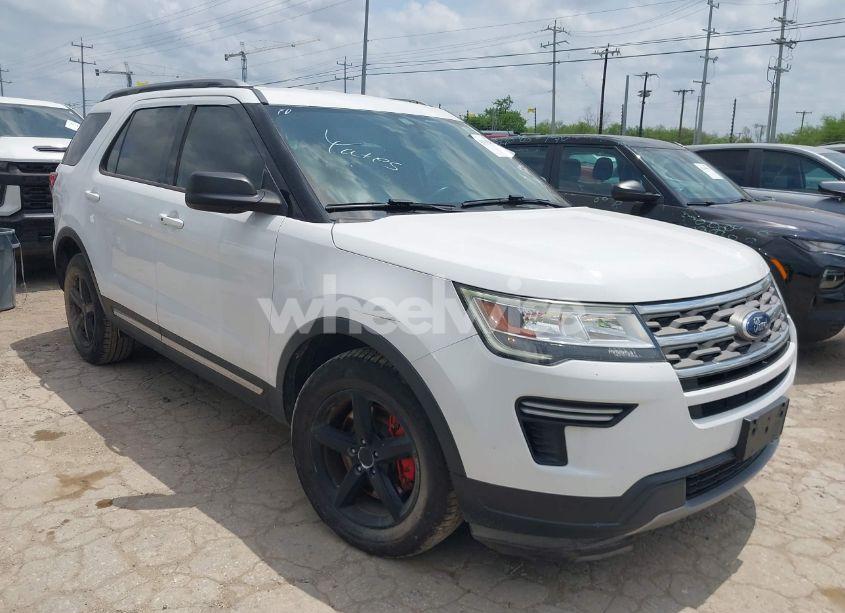 2018 Ford Explorer XLT (VIN 1FM5K7D84JGB77941) main photo