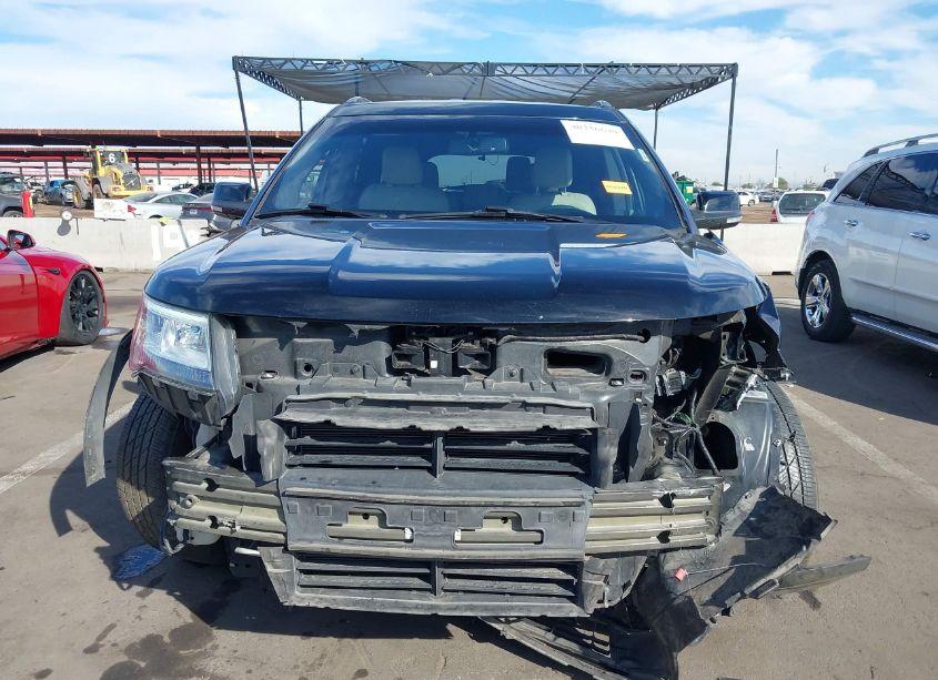 Photo 6 of 2018 Ford Explorer XLT (VIN 1FM5K7D84JGC29164)