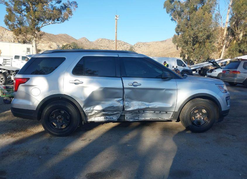 Photo 13 of 2019 Ford Explorer XLT (VIN 1FM5K7D84KGA15986)