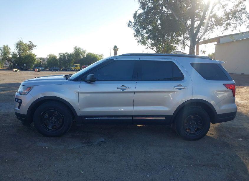 Photo 14 of 2019 Ford Explorer XLT (VIN 1FM5K7D84KGA15986)