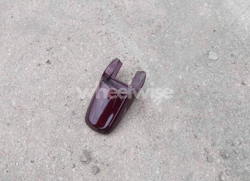 Photo 12 of 2019 Ford Explorer XLT (VIN 1FM5K7D84KGB07468)