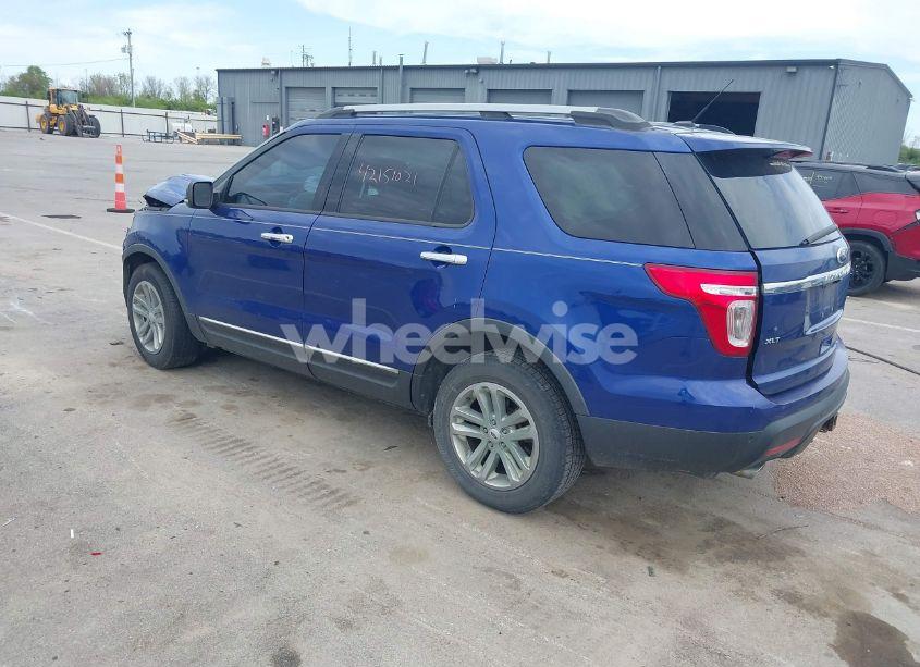 Photo 3 of 2013 Ford Explorer XLT (VIN 1FM5K7D85DGA53956)