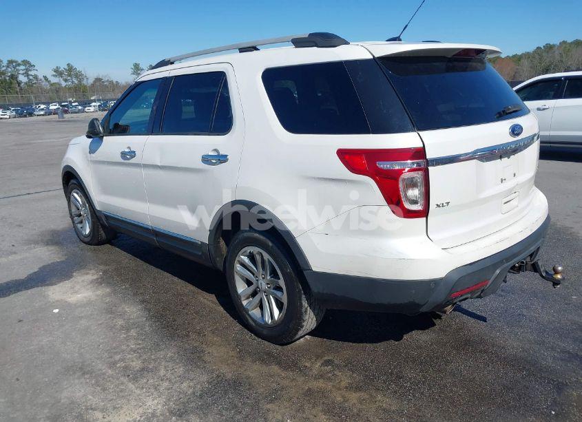 Photo 3 of 2013 Ford Explorer XLT (VIN 1FM5K7D85DGA57649)