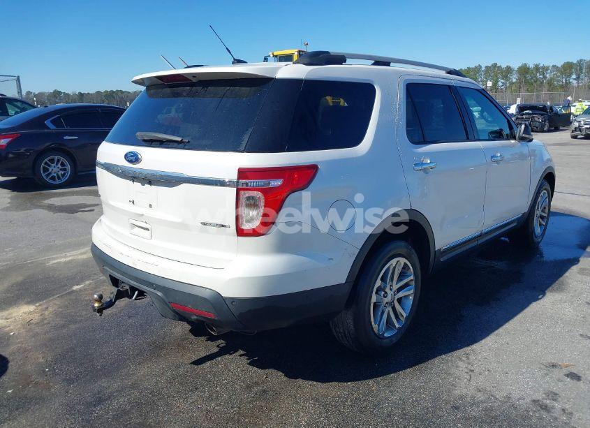 Photo 4 of 2013 Ford Explorer XLT (VIN 1FM5K7D85DGA57649)