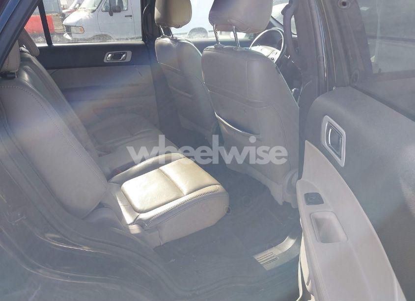 Photo 8 of 2013 Ford Explorer XLT (VIN 1FM5K7D85DGB31748)