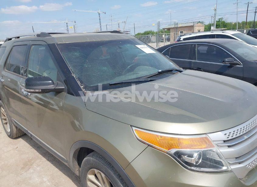 Photo 6 of 2013 Ford Explorer XLT (VIN 1FM5K7D85DGB69741)