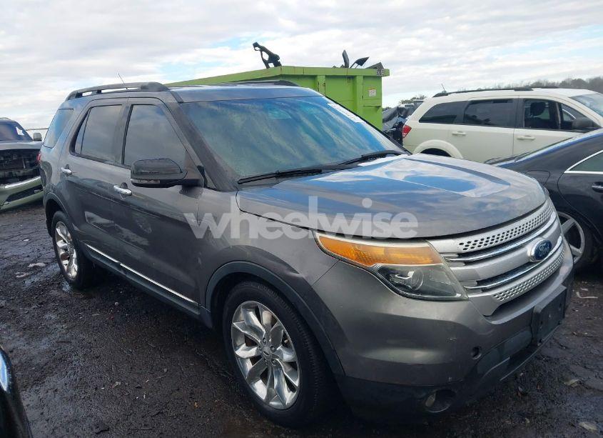 Photo 13 of 2013 Ford Explorer XLT (VIN 1FM5K7D85DGB81601)