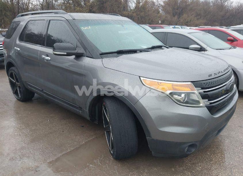 2013 Ford Explorer XLT (VIN 1FM5K7D85DGC02429) main photo
