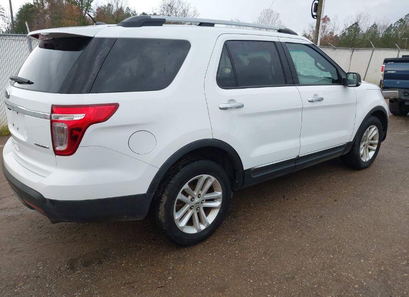 Photo 4 of 2013 Ford Explorer XLT (VIN 1FM5K7D85DGC77633)