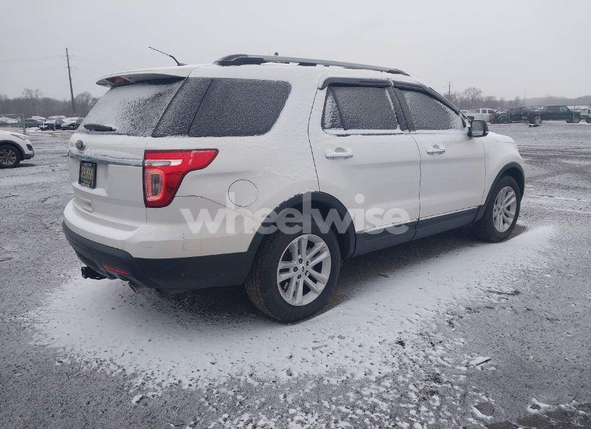 Photo 4 of 2014 Ford Explorer XLT (VIN 1FM5K7D85EGB32187)