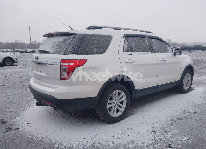 Photo 6 of 2014 Ford Explorer XLT (VIN 1FM5K7D85EGB32187)