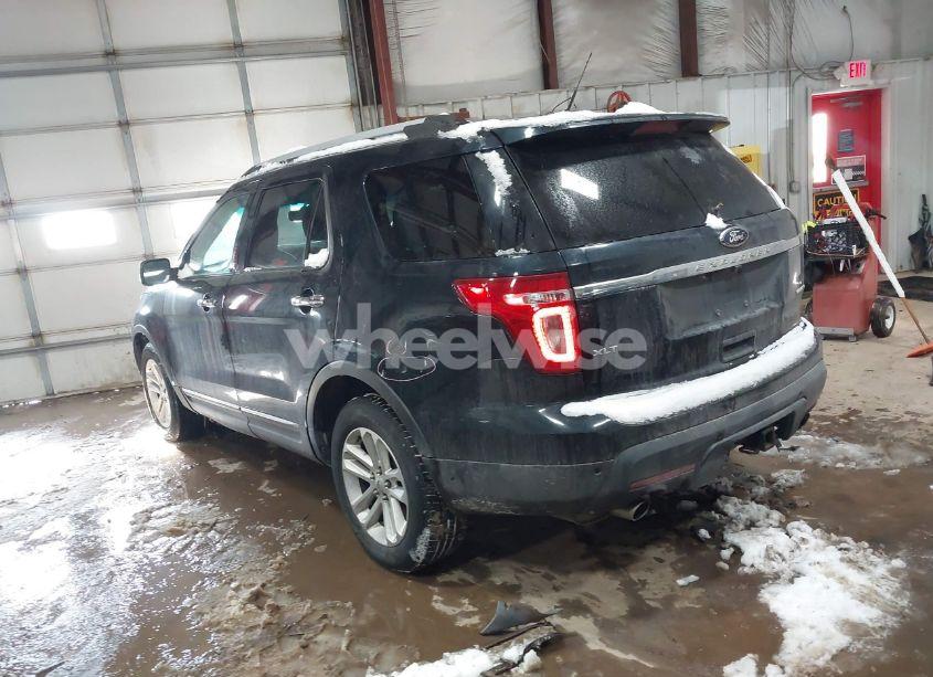 Photo 3 of 2014 Ford Explorer XLT (VIN 1FM5K7D85EGB41889)