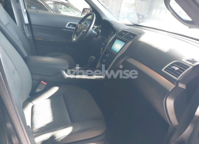 Photo 5 of 2014 Ford Explorer XLT (VIN 1FM5K7D85EGB41889)