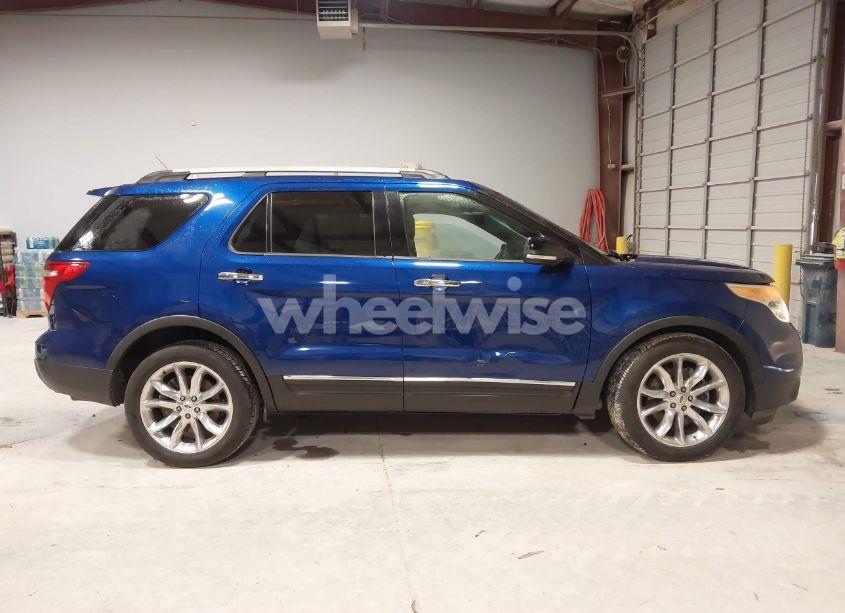 Photo 13 of 2014 Ford Explorer XLT (VIN 1FM5K7D85EGB49409)