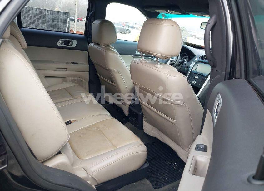 Photo 8 of 2014 Ford Explorer XLT (VIN 1FM5K7D85EGB77081)