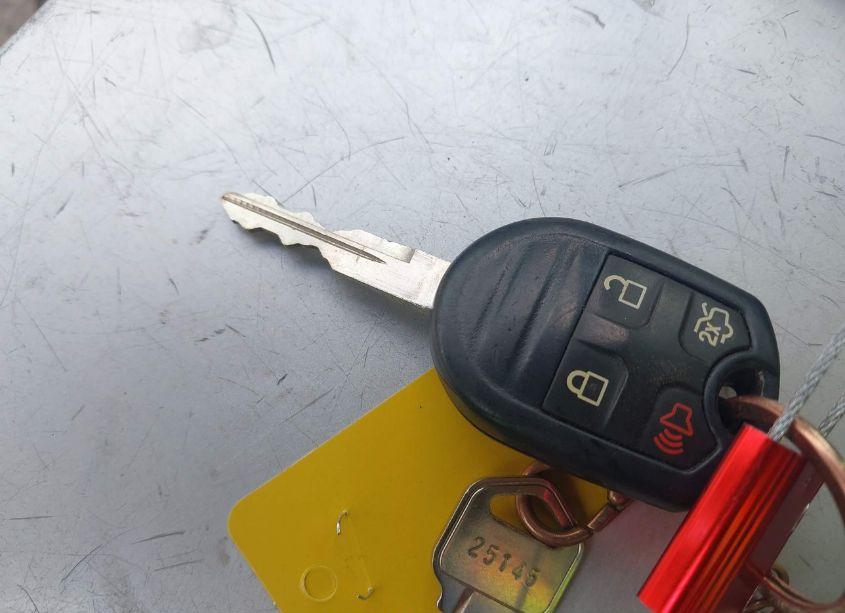 Photo 11 of 2014 Ford Explorer XLT (VIN 1FM5K7D85EGC24125)