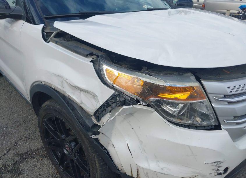 Photo 17 of 2014 Ford Explorer XLT (VIN 1FM5K7D85EGC24125)