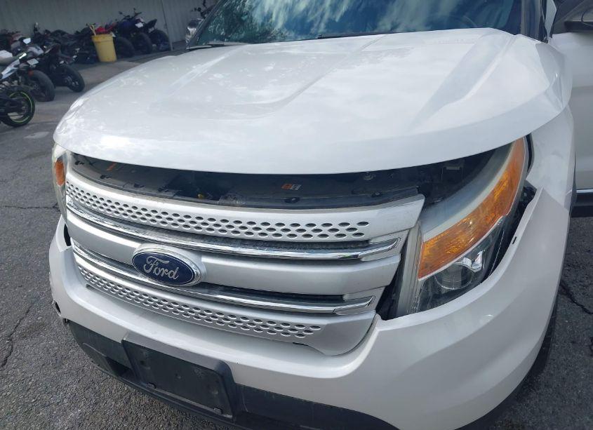 Photo 6 of 2014 Ford Explorer XLT (VIN 1FM5K7D85EGC24125)