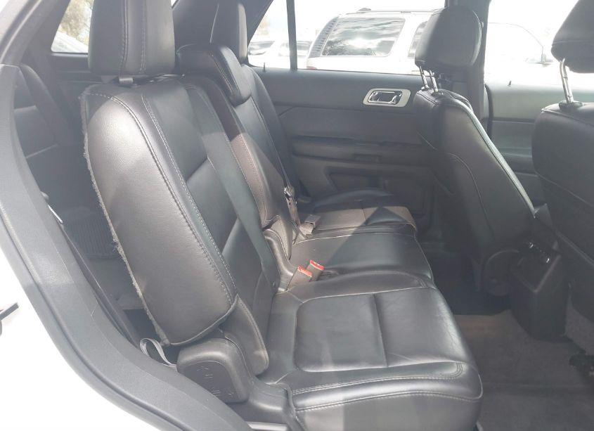 Photo 8 of 2014 Ford Explorer XLT (VIN 1FM5K7D85EGC24125)