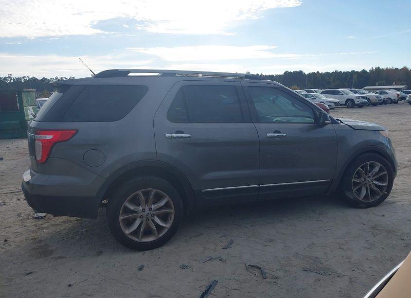 Photo 13 of 2014 Ford Explorer XLT (VIN 1FM5K7D85EGC35030)