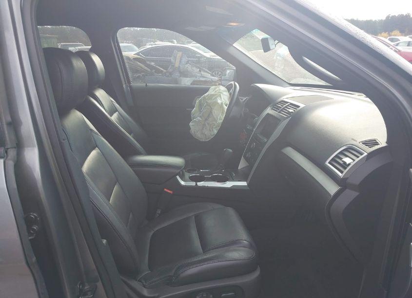 Photo 5 of 2014 Ford Explorer XLT (VIN 1FM5K7D85EGC35030)