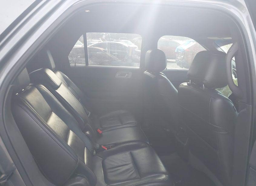 Photo 8 of 2014 Ford Explorer XLT (VIN 1FM5K7D85EGC35030)