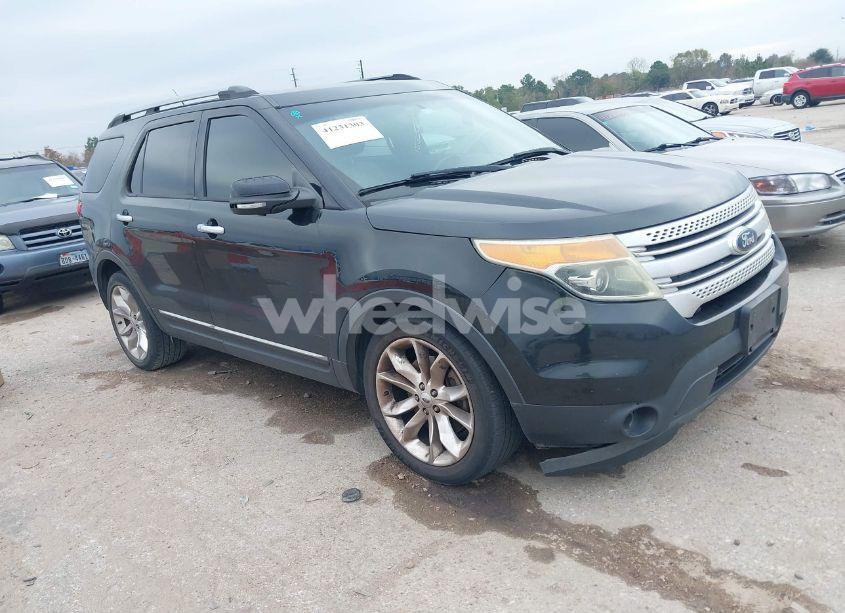 2014 Ford Explorer XLT (VIN 1FM5K7D85EGC57061) main photo