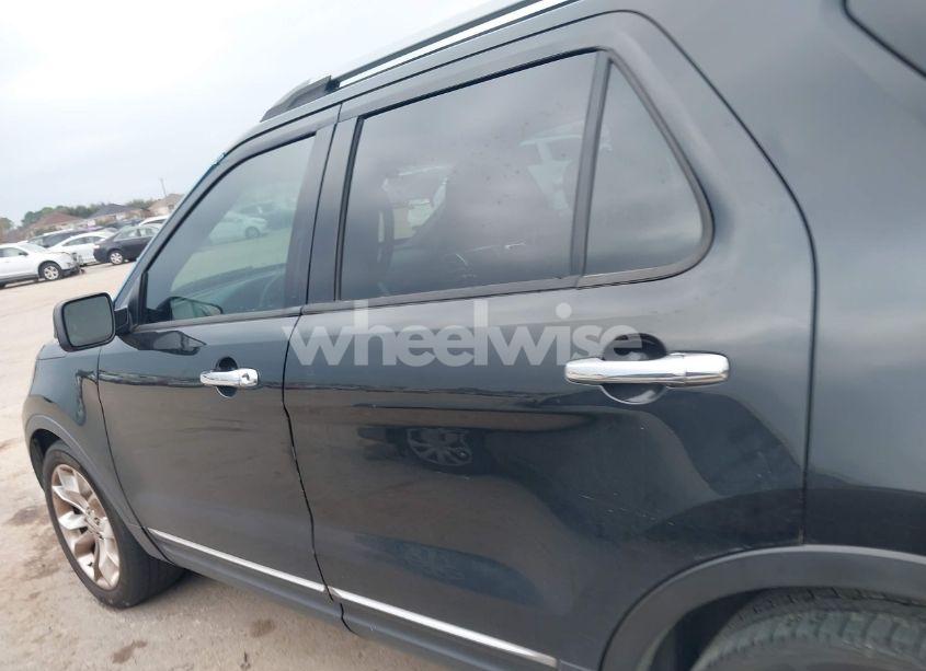 Photo 14 of 2014 Ford Explorer XLT (VIN 1FM5K7D85EGC57061)