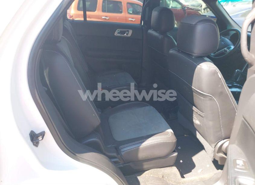 Photo 8 of 2015 Ford Explorer XLT (VIN 1FM5K7D85FGA50994)