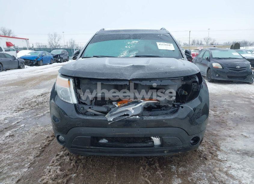 Photo 11 of 2015 Ford Explorer XLT (VIN 1FM5K7D85FGA62952)
