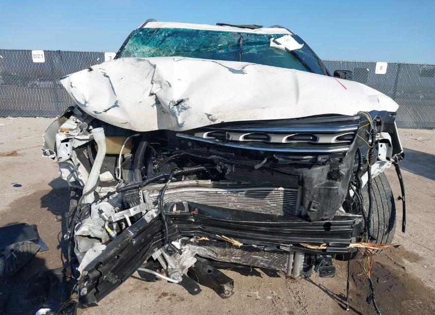 Photo 12 of 2016 Ford Explorer XLT (VIN 1FM5K7D85GGA03837)