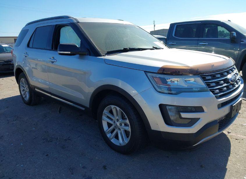 2016 Ford Explorer XLT (VIN 1FM5K7D85GGA34098) main photo