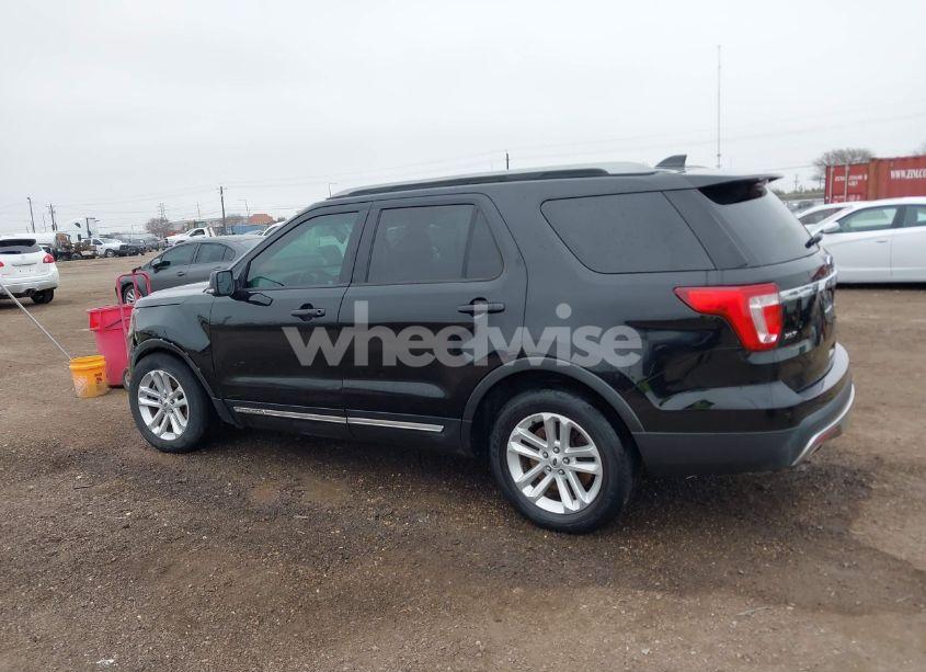 Photo 14 of 2016 Ford Explorer XLT (VIN 1FM5K7D85GGC85512)