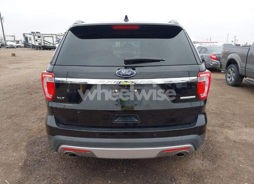 Photo 16 of 2016 Ford Explorer XLT (VIN 1FM5K7D85GGC85512)
