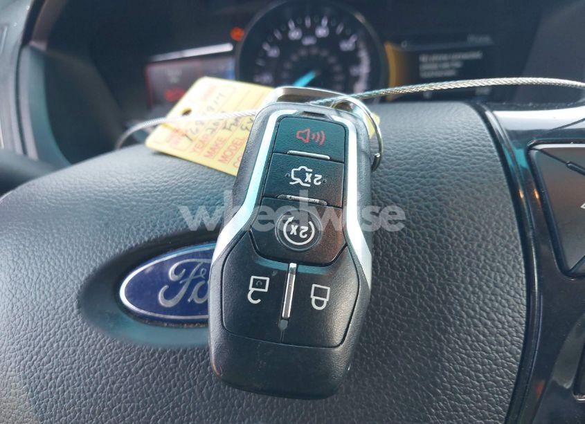 Photo 11 of 2017 Ford Explorer XLT (VIN 1FM5K7D85HGA59083)