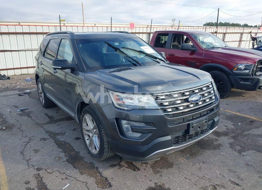 2017 Ford Explorer XLT (VIN 1FM5K7D85HGD02505) main photo