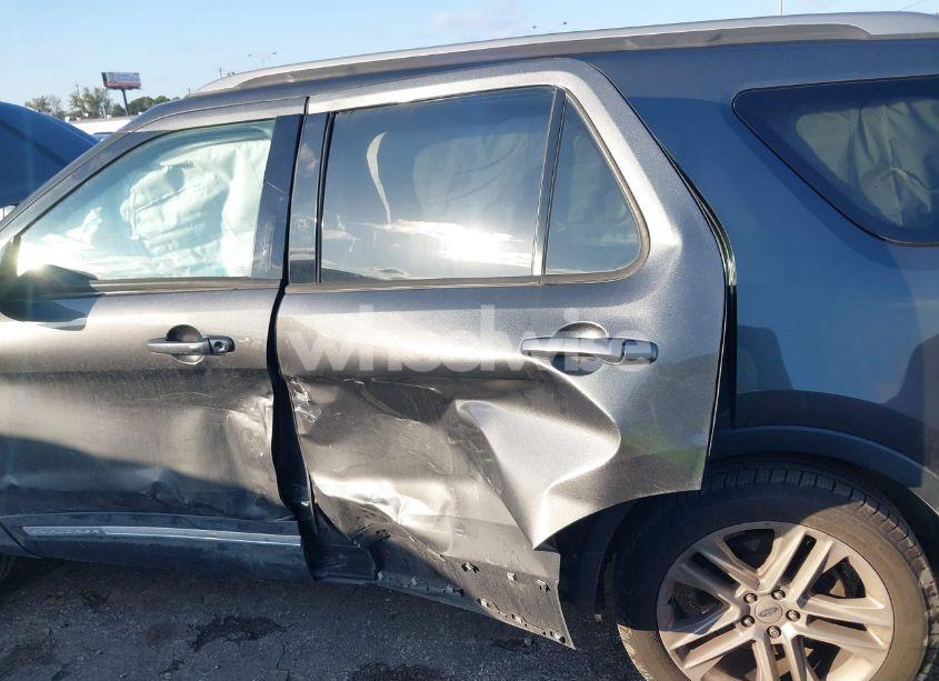 Photo 6 of 2017 Ford Explorer XLT (VIN 1FM5K7D85HGD02505)