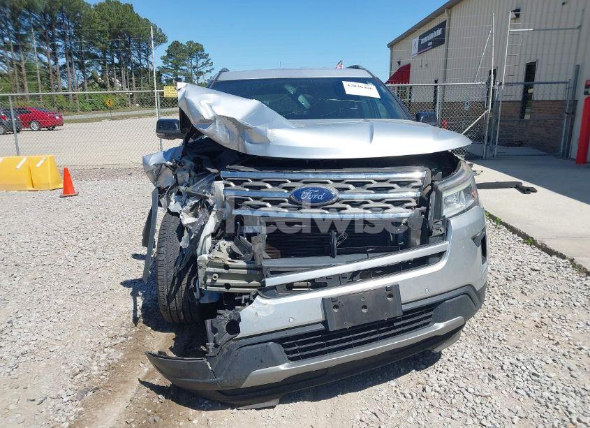 Photo 12 of 2018 Ford Explorer XLT (VIN 1FM5K7D85JGC22000)